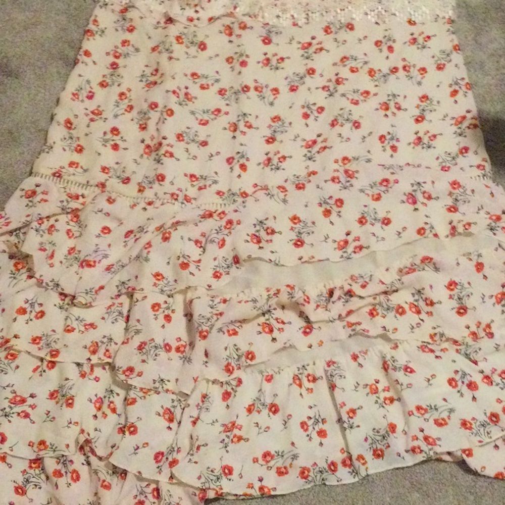 Glamorous Floral&Lace tiered two- pieces Dress - Picture 6 of 11